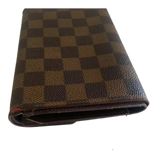 #98 LOUIS VUITTON | Authentic 2006 Damier Ebene Alexandra Wallet - Picture 6 of 15